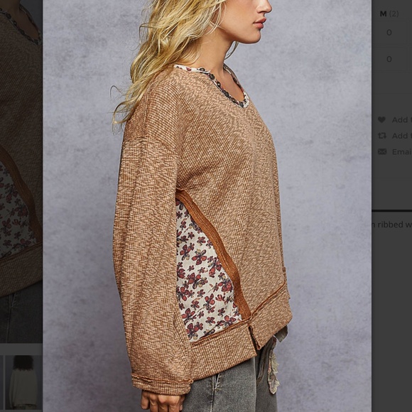 POL “ Tawny “ POL Ribbed Top with Floral Pattern Contrast - Picture 3 of 7